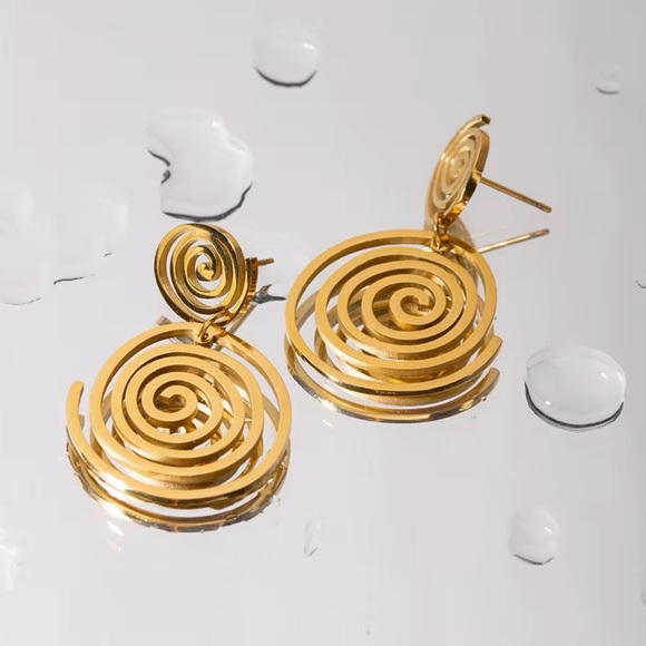 18K Gold Plated Swirl Earrings*Drop Earrings*Spiral Earrings*Waterproof Jewelry - Picture 6 of 8